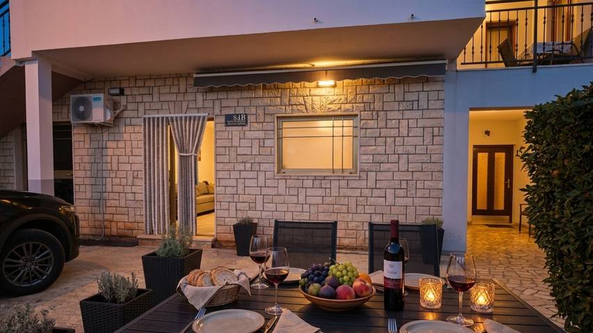 Ferienwohnung für 4 Personen, mit Garten - 1