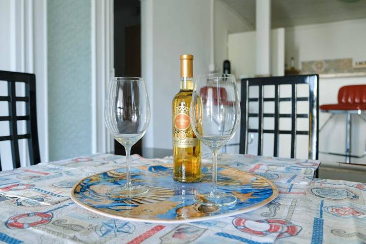 Casa vacanza per 4 persone, con Terrazza a Porto Palo