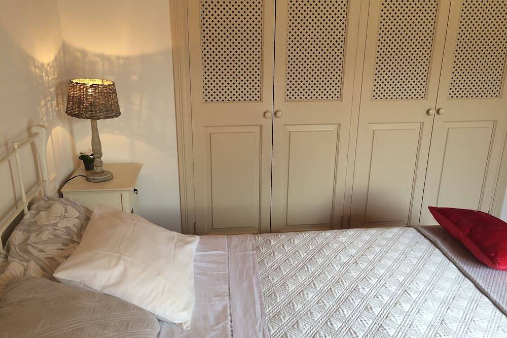 Preciosa Casa de 2 dormitorios con piscina, Lemon Grove y vistas a la montaña in L'Horta, Sóller