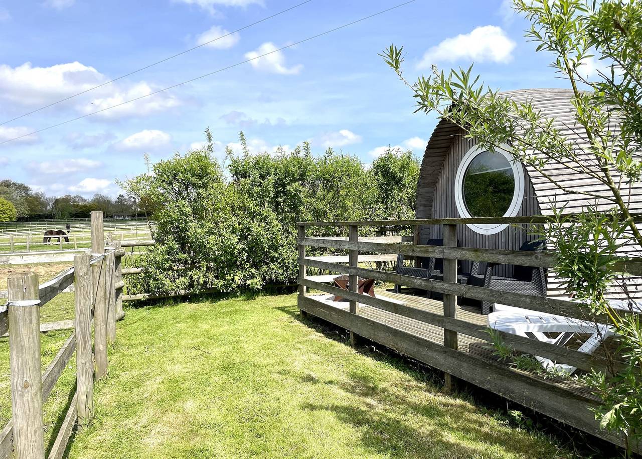 Armadilla 3 at Lee Wick Farm Cottages & Glamping in Point Clear, St Osyth