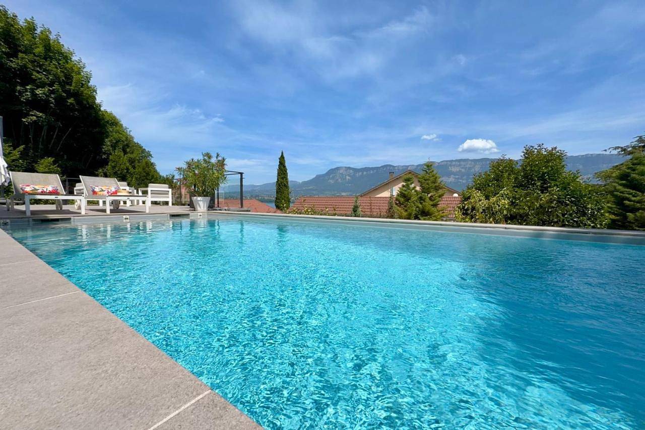 Villa 6 p Piscine à 5 mn à pied du lac in Le Bourget-du-Lac, Chambéry und Umgebung