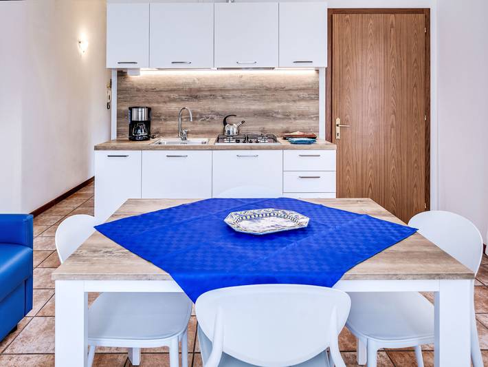 Ferienwohnung für 2 Personen, mit Terrasse und Seeblick in Malcesine - 2