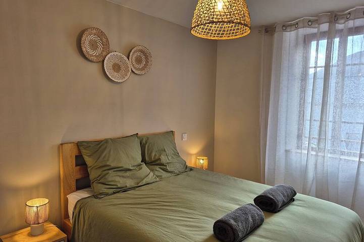 Location de vacances pour 7 personnes, animaux acceptés à Les Vignes - 3