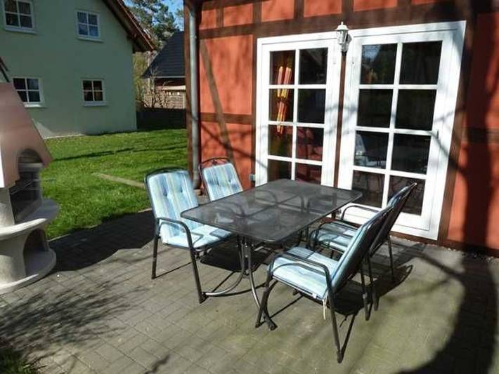 Ferienwohnung für 4 Personen, mit Terrasse und Garten in Göhren-Lebbin - 4