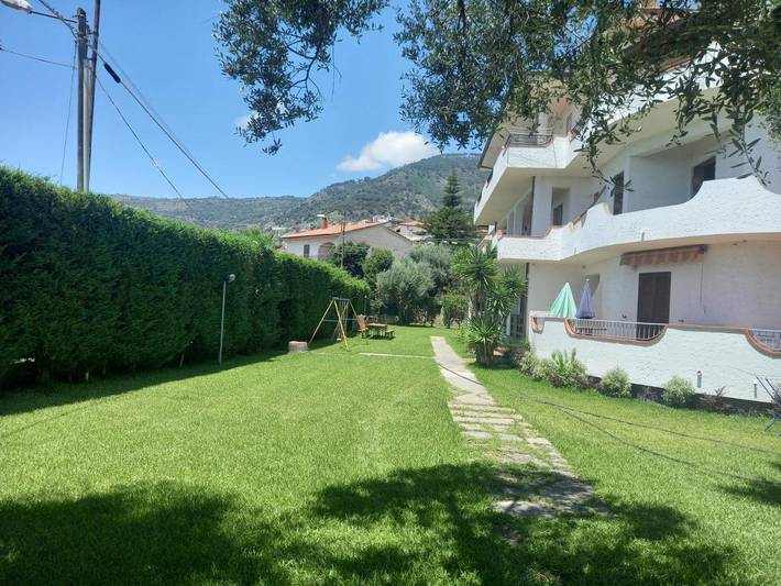 Appartement de vacances pour 8 personnes, avec jardin ainsi que balcon et jacuzzi - 1