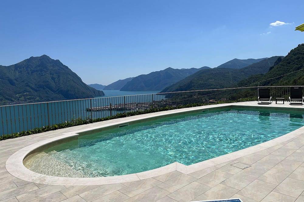 Ganze Wohnung, Relax and recharge in this oasis of quiet and elegance. in Lovere, Iseosee