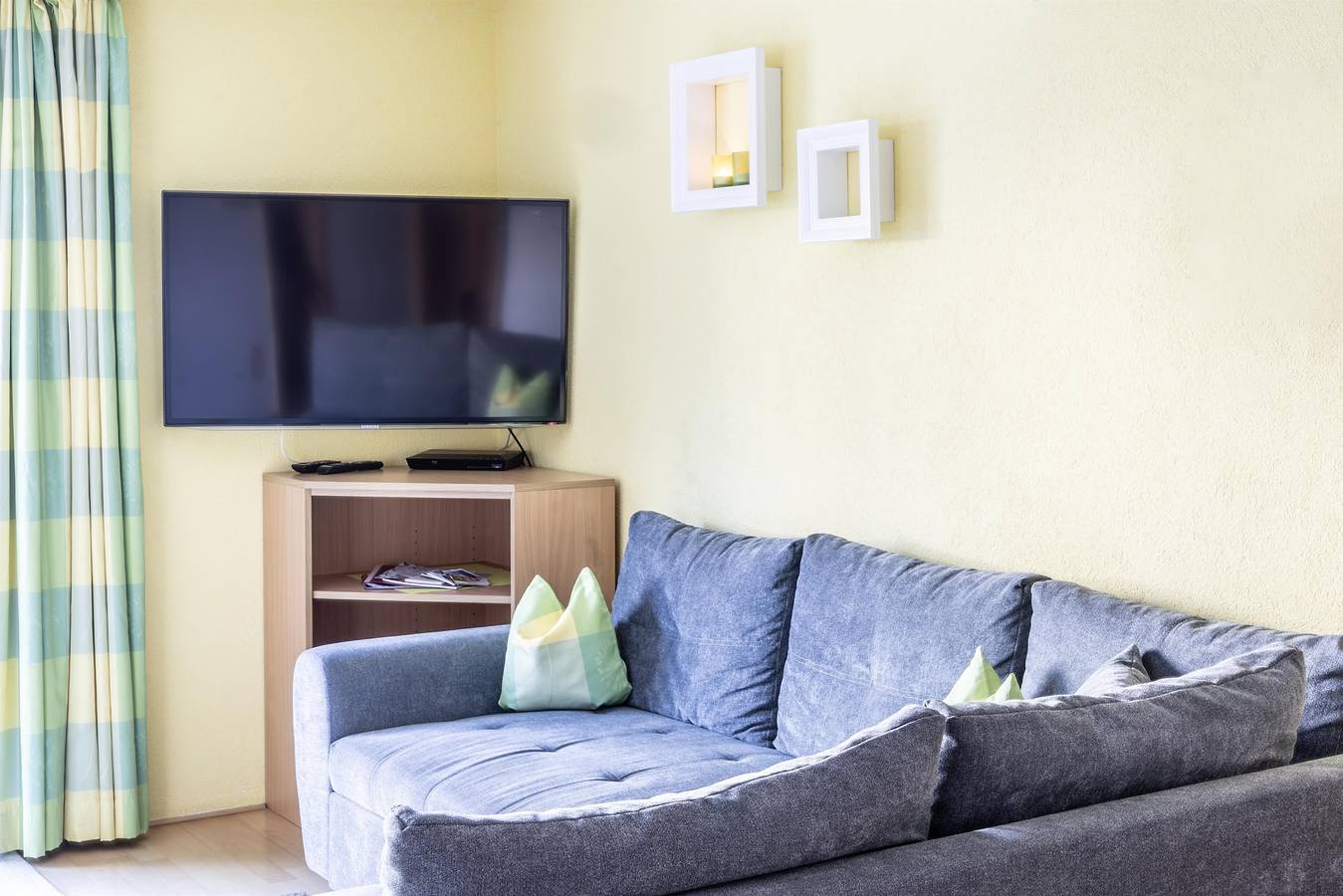 Geheel vakantieappartement, Appartement, douche, Wc, 3 slaapkamers in Schröcken, Bregenzerwoud