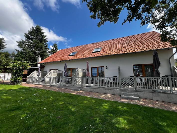 Ferienwohnung für 5 Personen, mit Terrasse und Garten in Mellenthin