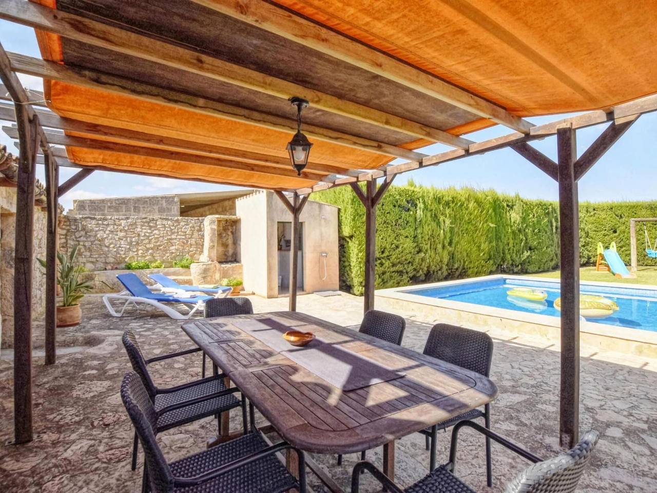 Lovely Holiday Home in Vilafranca de Bonany with Pool and large garden in Vilafranca de Bonany, Mallorca Inselmitte