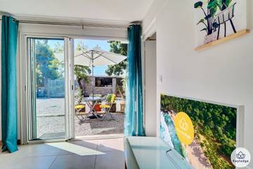 Gîte pour 2 personnes, avec jardin dans DOM-TOM