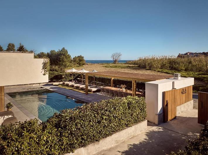 Villa for 21 people, with Balcony and Terrace as well as Garden and Children pool in Tsilivi