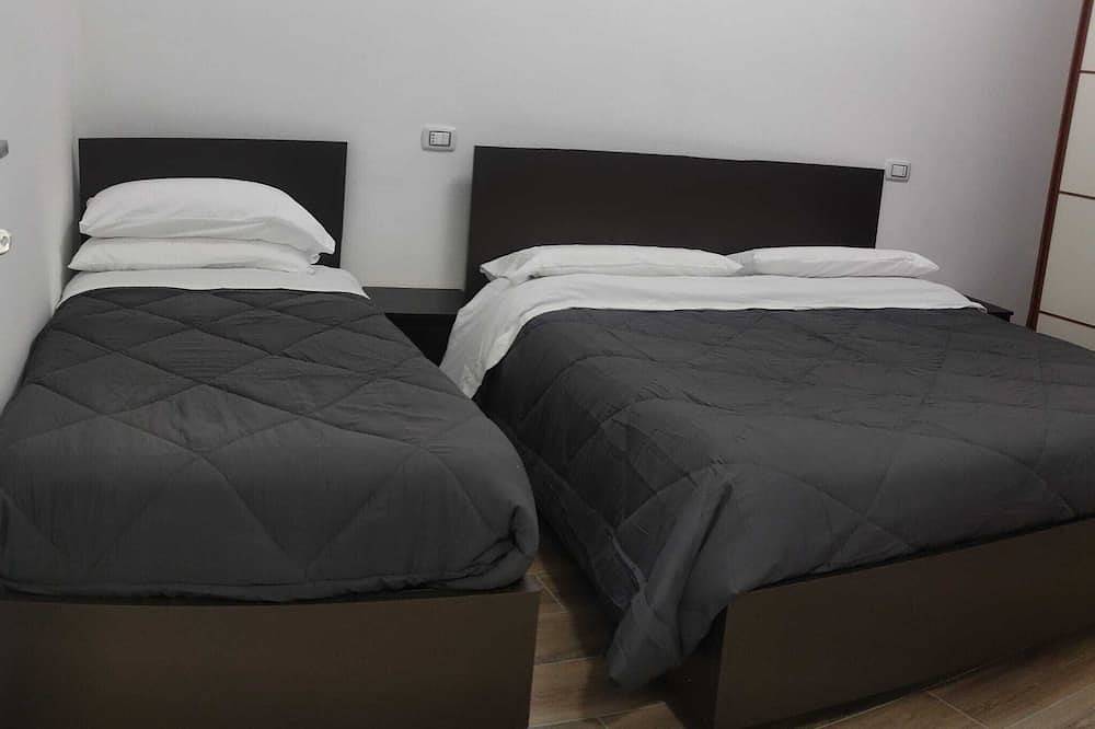 Apartamento entero, Close to Rhofiera stadium San Siro and Milan center Ideal for friends and families in Pero (Italia), Provincia de Milan