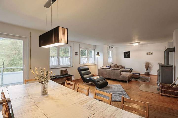 Maison de vacances pour 12 personnes, avec jacuzzi et balcon ainsi que jardin et sauna, animaux acceptés - 1