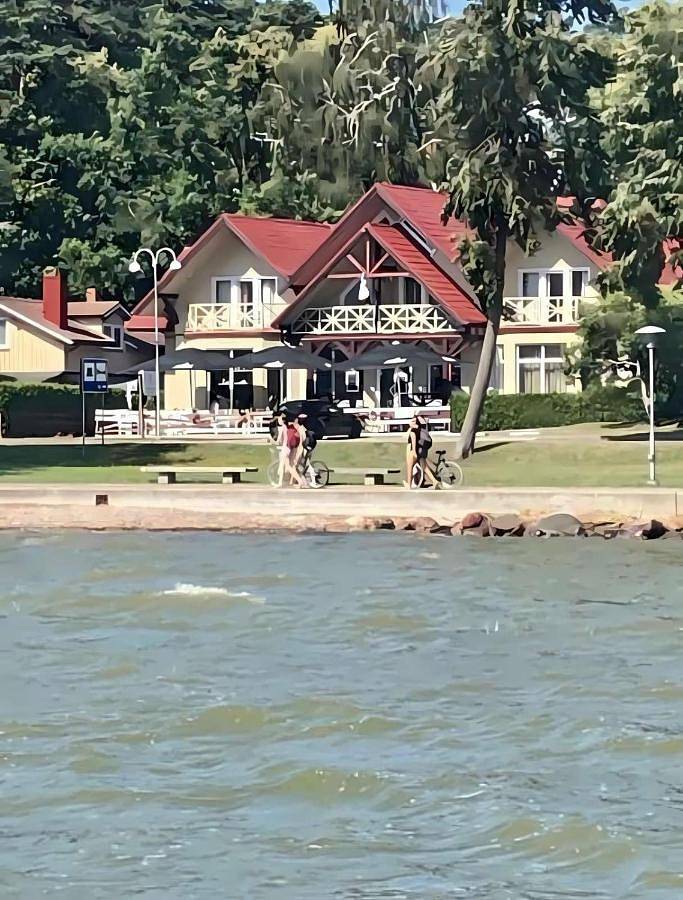 Kurenas in Juodkrantė, Kurische Nehrung