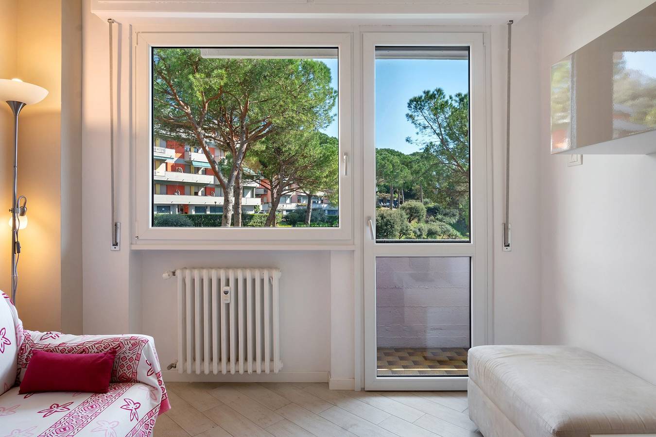 Ganze Wohnung, Apartment 'Solaria' mit Balkon, Wlan und Klimaanlage in Rapallo (Stadt), Rapallo