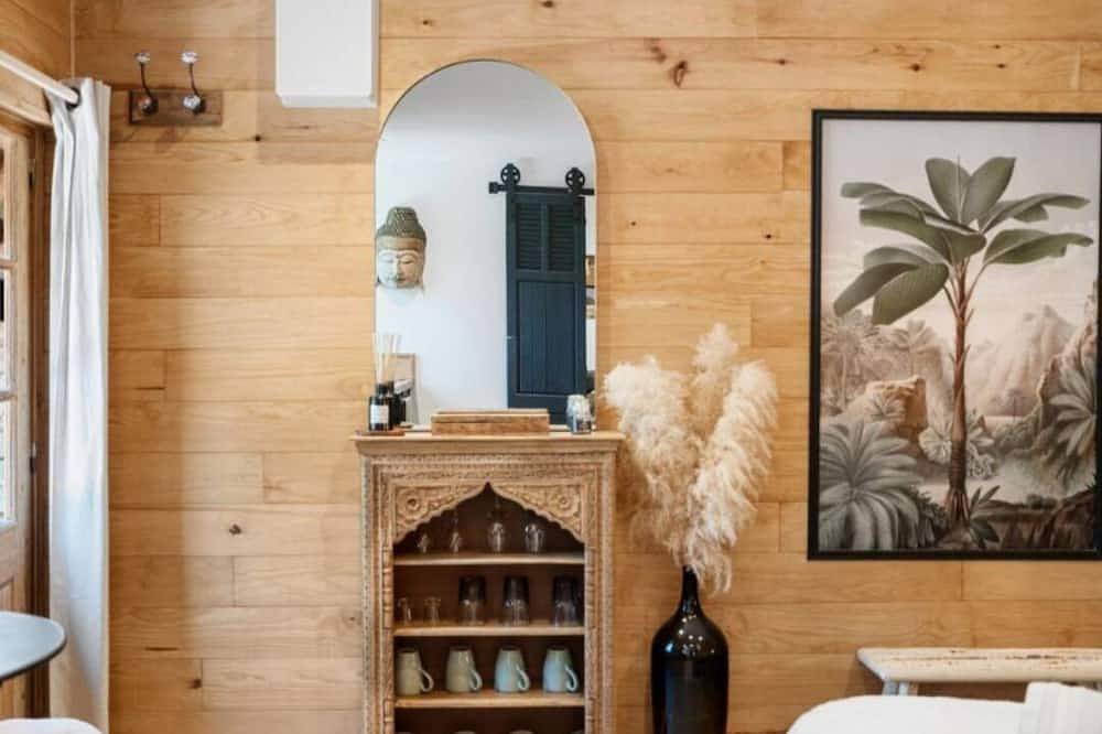 Samadhi, gîte avec jardin, clim, jacuzzi, parking privé, animaux acceptés in Toulon, Côte méditerranéenne (France)