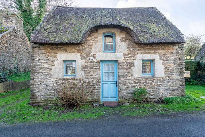 Ferienhaus für 4 Personen, mit Terrasse und Garten in Finistère