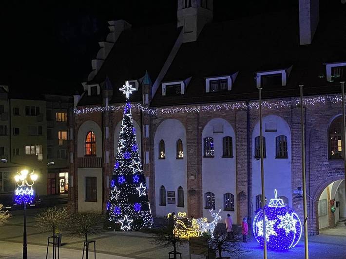 Apartament wakacyjny dla 7 osób, z widok na jezioro i balkon oraz widok w Kamień Pomorski