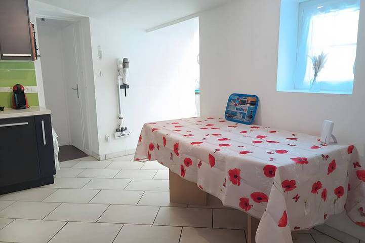 Location de vacances pour 6 personnes, avec terrasse et jardin à L'Île-d'Olonne - 2
