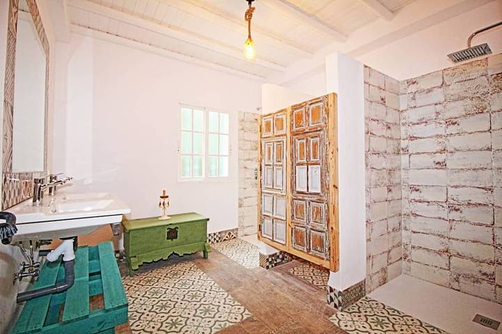 Villa avec sauna Hamman et piscine à Séville in Urbanización La Celada, Carmona