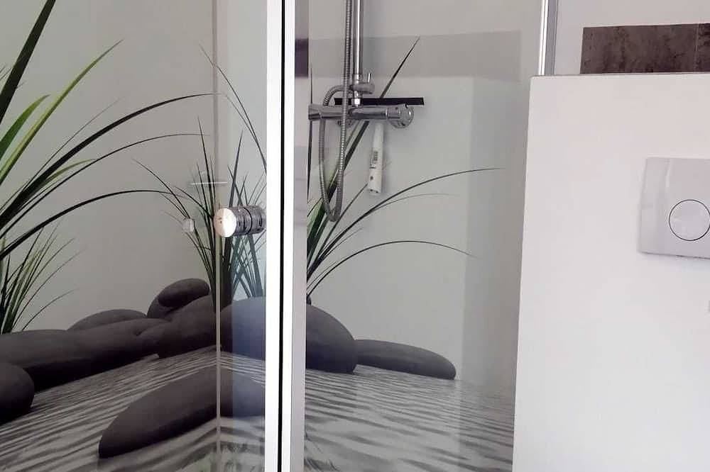 Ganze Wohnung, Ferienzimmer Wellness - Ferienwohnungen Machnitzki in Klein Nemerow, Groß Nemerow