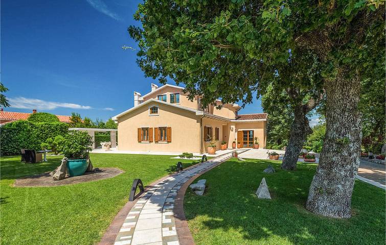 Ferienhaus für 10 Personen, mit Garten - 1