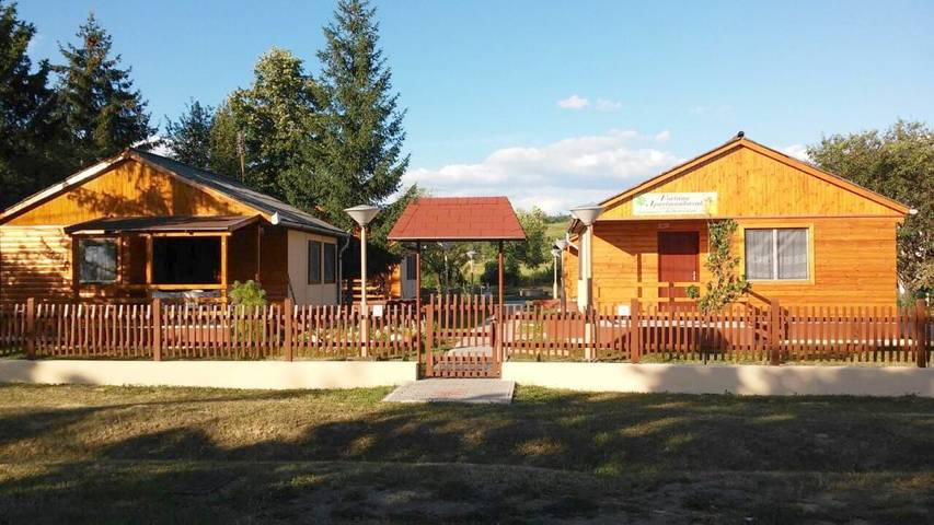 Apartament wakacyjny dla 6 osób, z Balkon i Taras oraz Ogród i Widok w Bogács