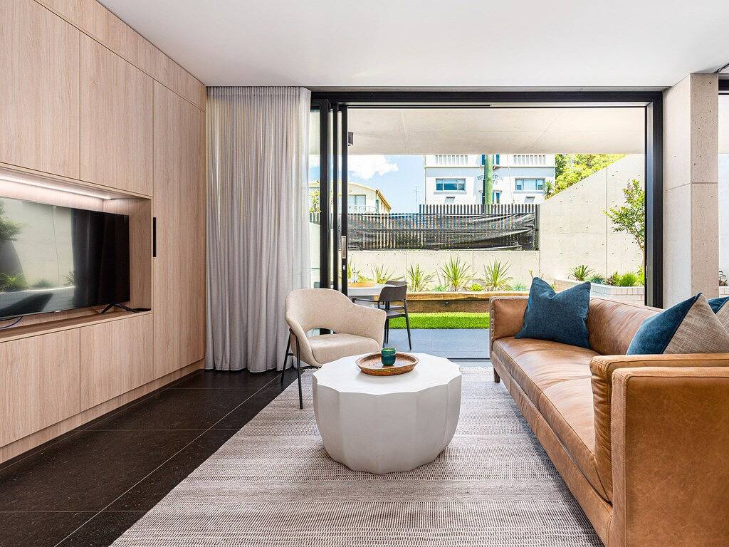 Ganze Wohnung, The Arden 1 Coogee. New Spacious Garden Apartment, Moments to Beach in Sydney, New South Wales