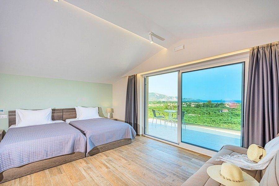 2 Bedroom Villa, Sarakina, Zakynthos in Pantokratoras, Zakynthos