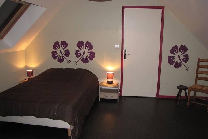 Gîte pour 13 personnes, avec terrasse et sauna ainsi que jardin et jacuzzi à Bezinghem - 3