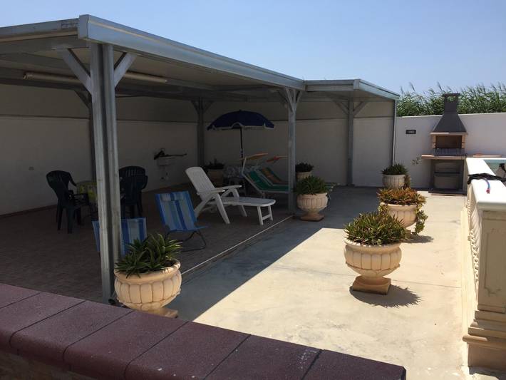 Apartamento entero, Villa con piscina en Punta Prosciutto, 120 m², área de juegos in Porto Cesareo, Golfo de Tarento