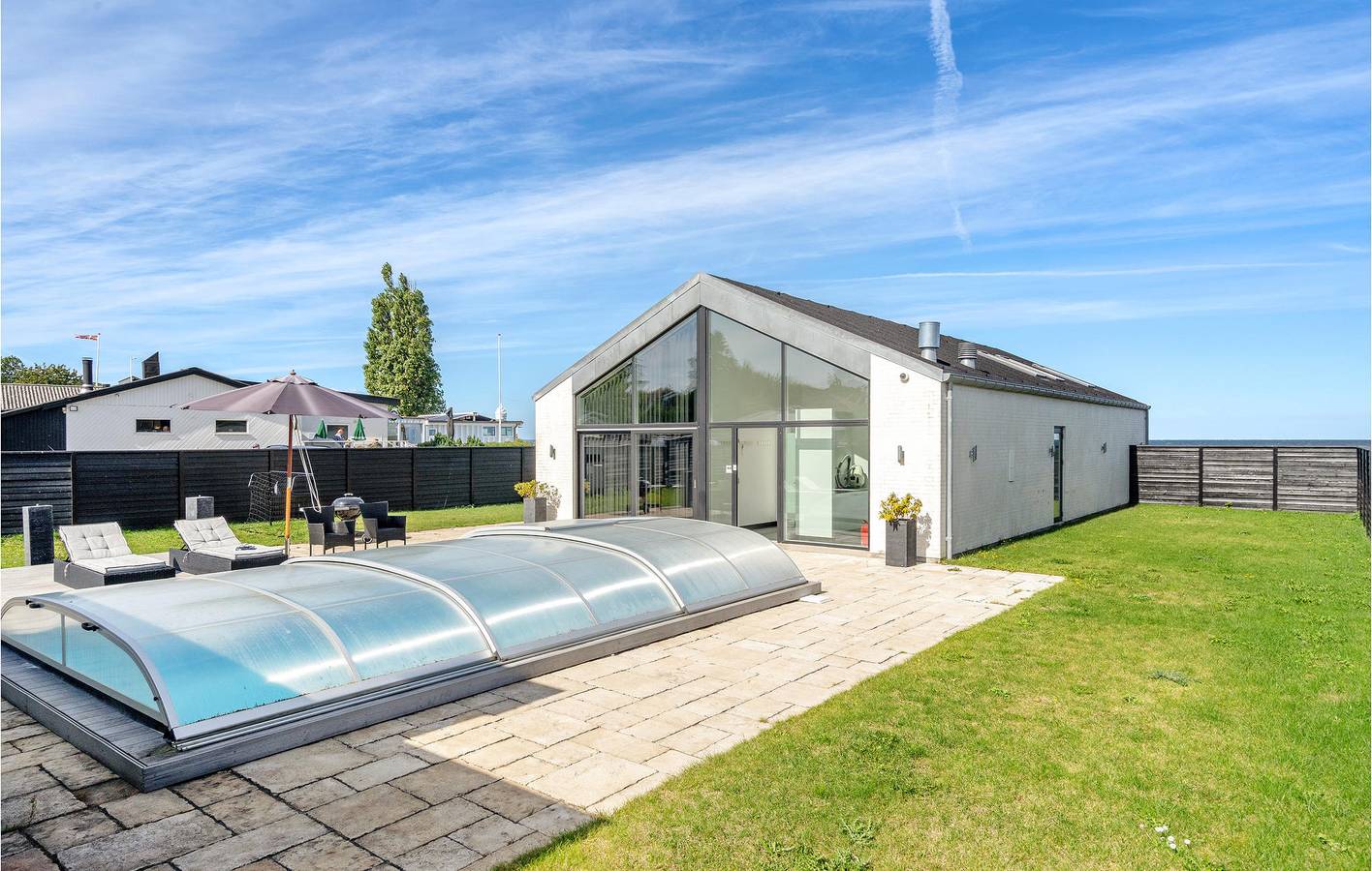 Ferienhaus für 8 Personen mit Pool in Strøby, Stevns und Umgebung