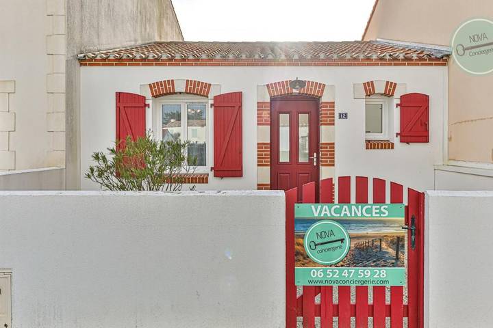 Gîte pour 4 personnes, avec terrasse dans 201 Forest Avenue Saint Hilaire De Riez