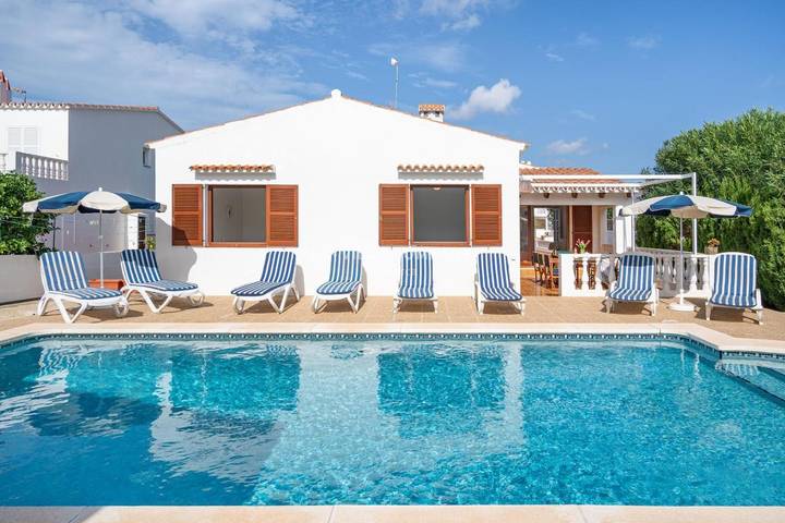 Location de vacances pour 8 personnes, avec jardin et piscine à Port d'Addaia - 4