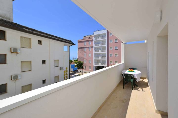 Ganze Ferienwohnung, Ferienwohnung mit Klimaanlage und Balkon in Ufficio 4/1-ter, Lignano Sabbiadoro
