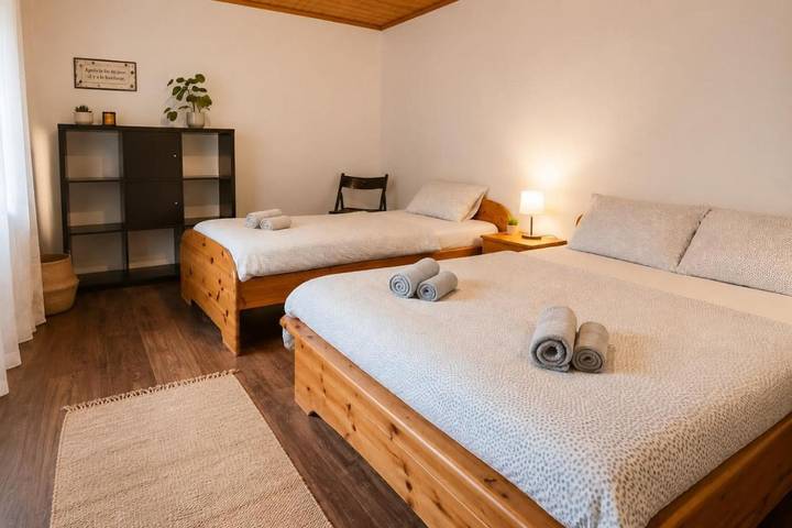 Ferienhaus für 29 Personen, mit Balkon und Terrasse sowie Garten und Ausblick in Gorxheimertal - 4