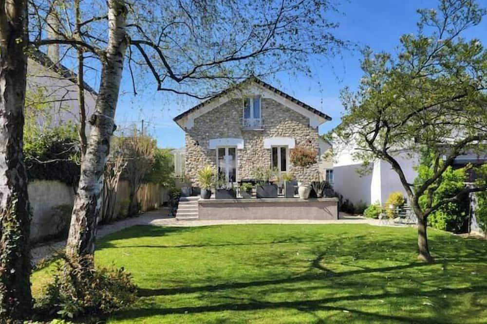 Family home near Disneyland and Paris in Lagny-sur-Marne, Seine-et-Marne