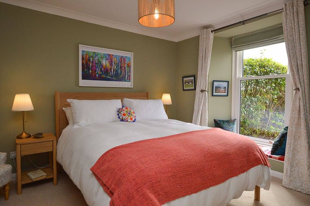 Ganze Wohnung, Lochview@33a | Family-Friendly with Beautiful Loch Views in Gourock, Inverclyde