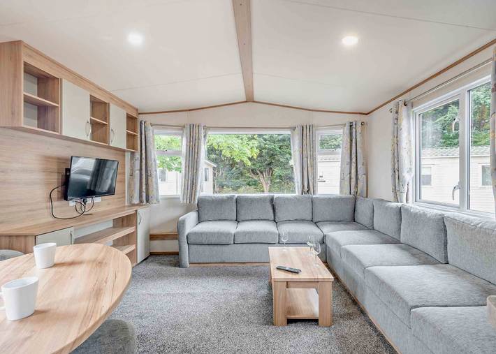 Caravan for 8 people in The Broads