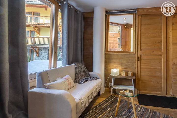 Gîte pour 2 personnes, avec terrasse à Sainte-Foy-Tarentaise - 4
