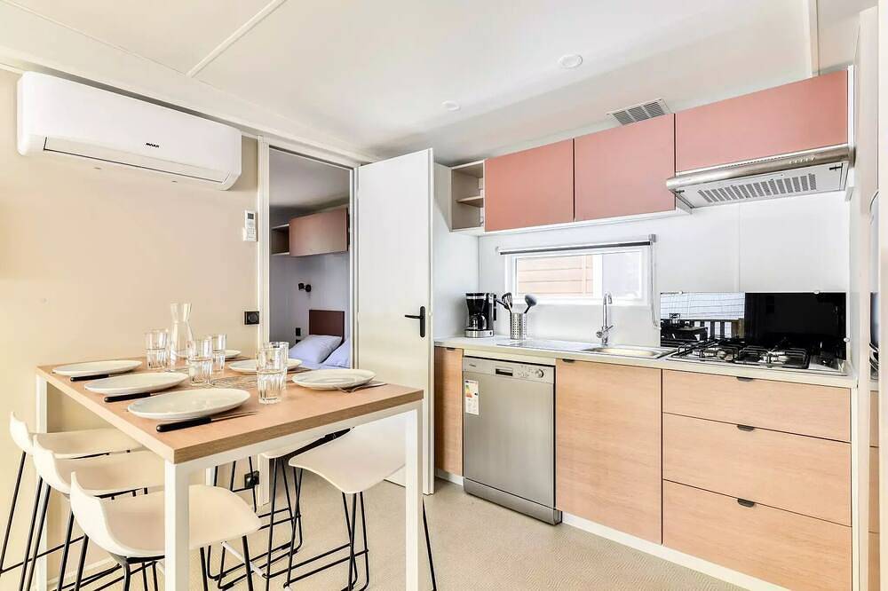 Mobil-home | Premium | 3 Ch. | 6 pers. | Terrasse surélevée | A/C in Lit-et-Mixe, Côte d’Argent