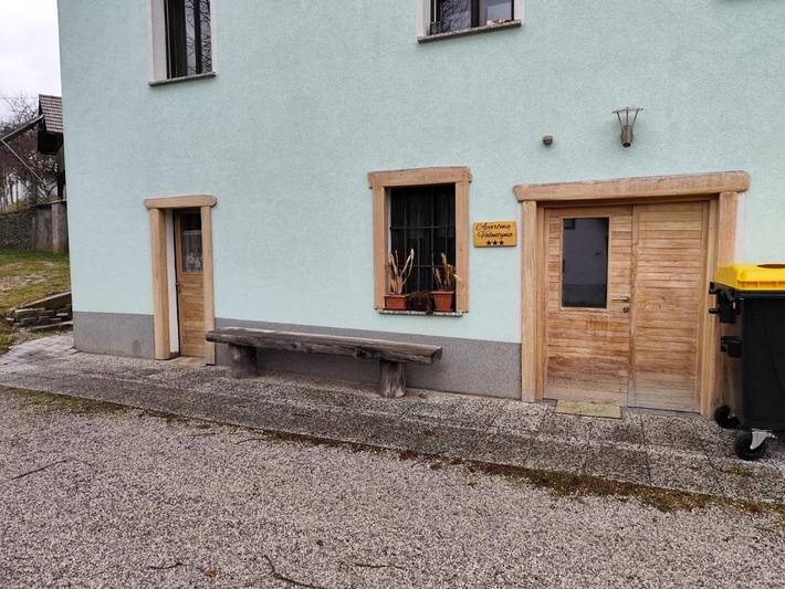 Gîte pour 4 personnes, avec terrasse ainsi que vue et jardin à Velike Lašče - 3