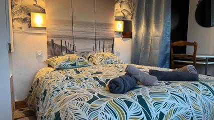 Gîte pour 2 personnes, avec vue et terrasse à Celles-sur-Belle