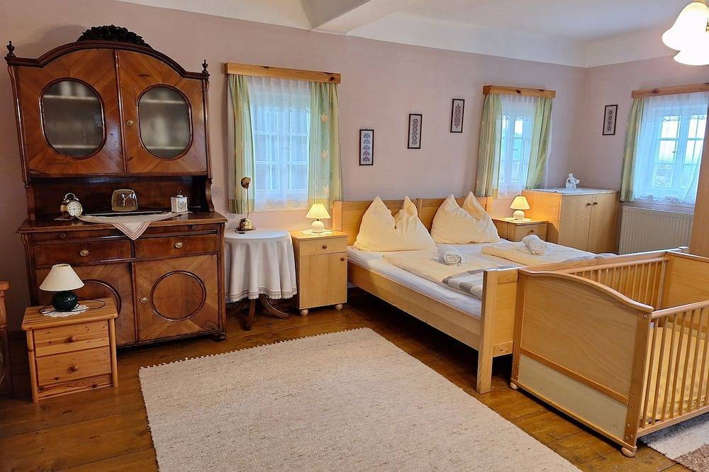 Ferienhaus für 8 Gäste mit 150m² in Mainsdorf in Schwanberg, Steirerland