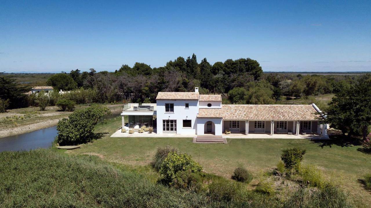 Chambre d’hôte pour 10 personnes avec vue sur le lac in Saintes-Maries-de-la-Mer, Région d'Arles