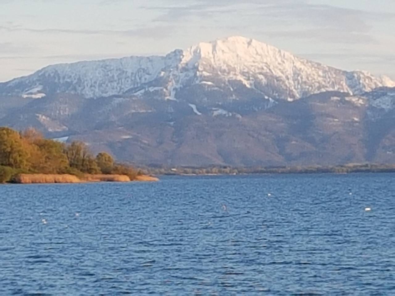 Ganze Ferienwohnung, Sonnenhaus - Wohnung on top 80 qm mit Balkon in Siegsdorf, Bayerische Alpen