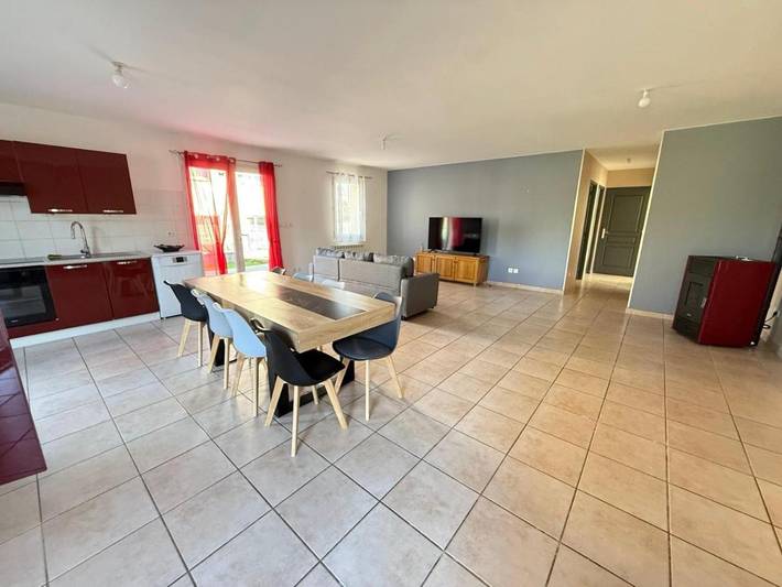 Location de vacances pour 8 personnes, avec terrasse et jardin, animaux acceptés à Saint-Clair (Ardèche) - 3