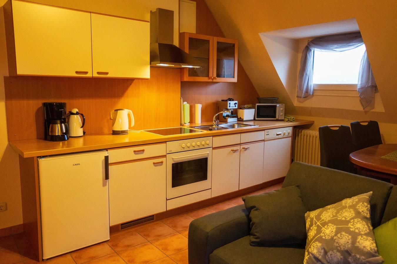 Ganze Ferienwohnung, Appartement/Fewo, Dusche und Badewanne, 2 Schlafrä in Reil, Bernkastel-Kues & Umgebung