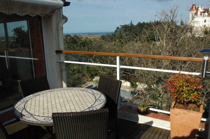Gîte pour 4 personnes, avec piscine ainsi que terrasse et jardin - 1