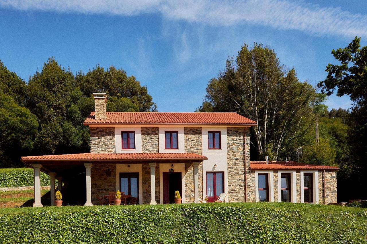 Three-Bedroom House in Cedeira, Costa de Galicia